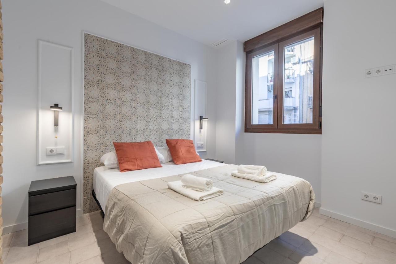 Modern Apartment Close To City Centre Валенсия Экстерьер фото
