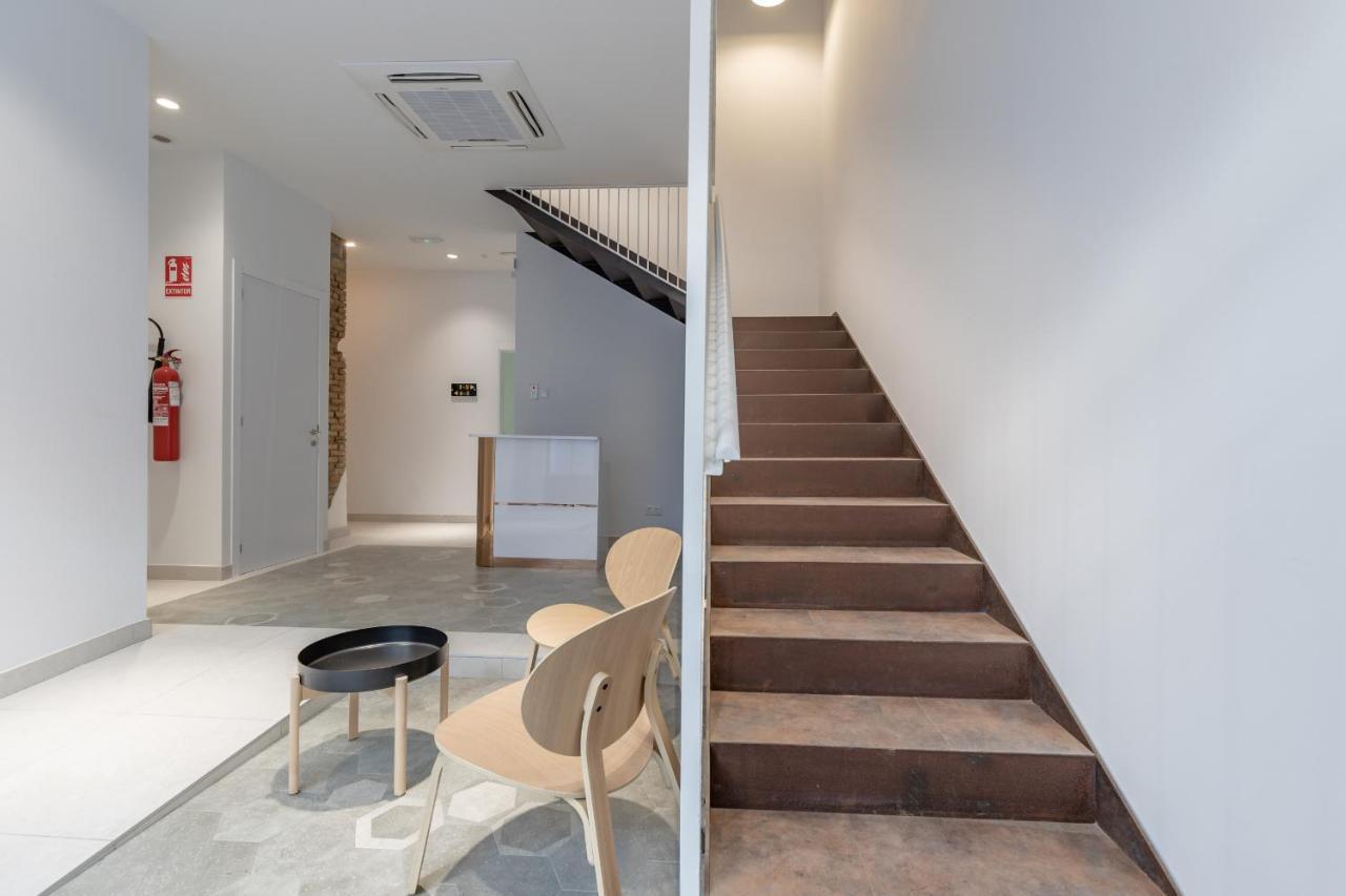 Modern Apartment Close To City Centre Валенсия Экстерьер фото