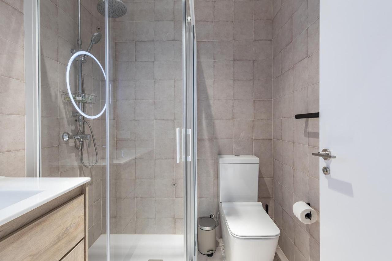 Modern Apartment Close To City Centre Валенсия Экстерьер фото